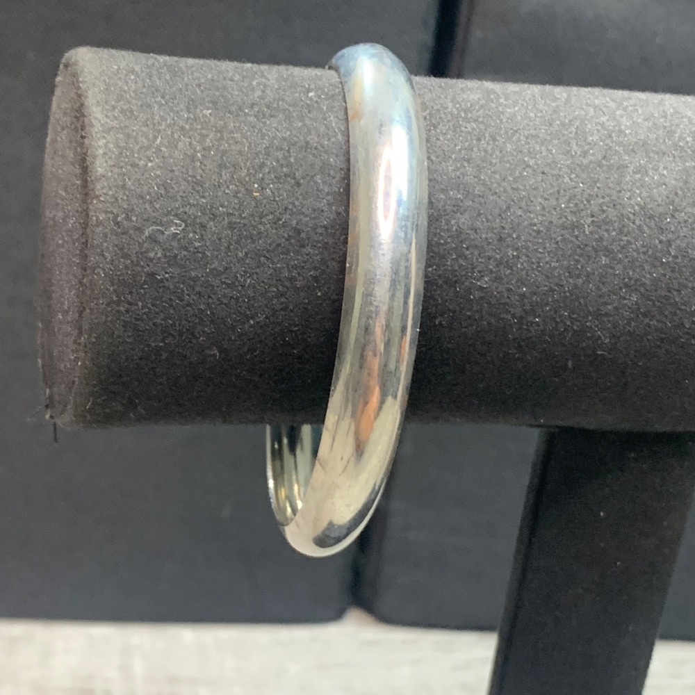Silver Tone Dome Bangle Bracelet Minimalist Slip On 8.5 Inch 5339
